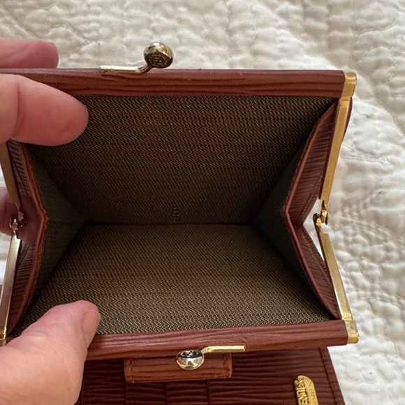 Fendi Brown leather wallet - Picture 5 of 9